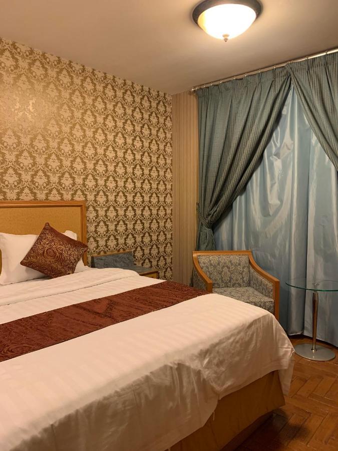 Mansour Plaza Hotel Apartments 담맘 외부 사진