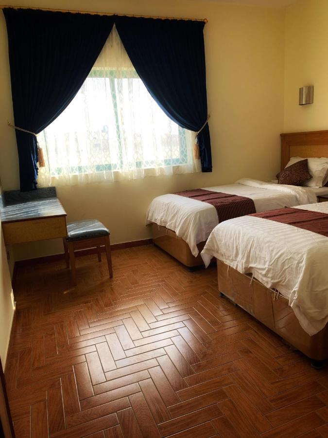 Mansour Plaza Hotel Apartments 담맘 외부 사진