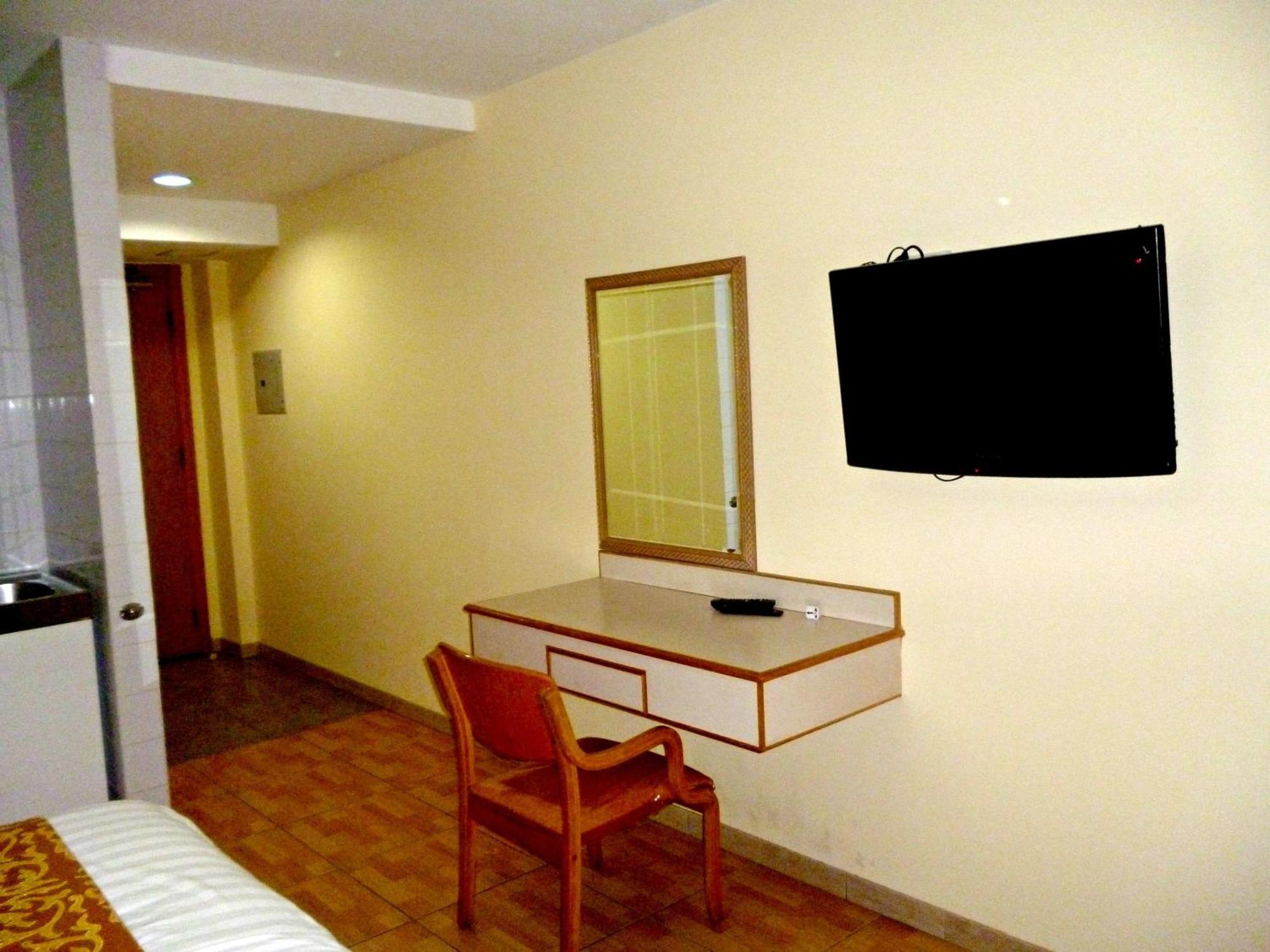 Mansour Plaza Hotel Apartments 담맘 객실 사진